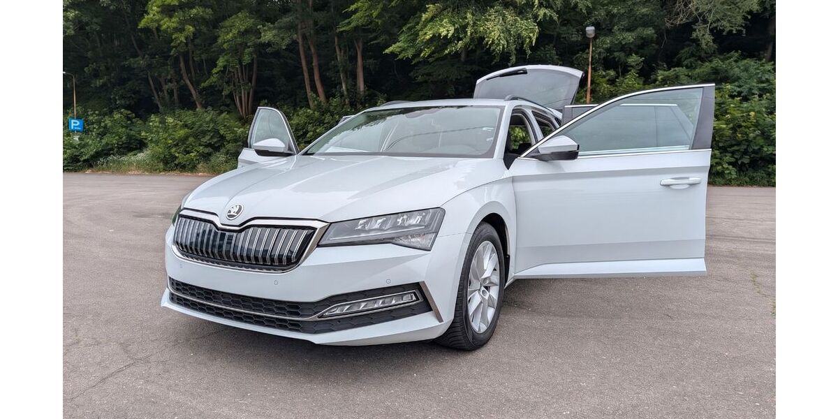 Skoda Superb 106.000 km 17.299 &euro; Borgstedt 24794