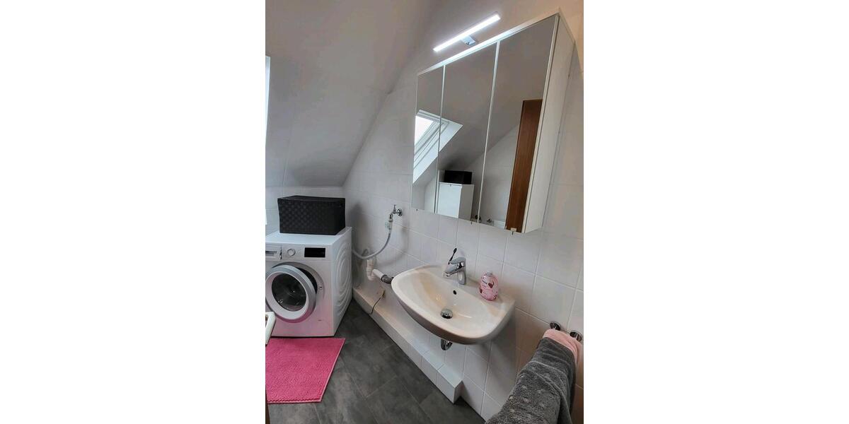 Dachgeschoßwohnung Büdelsdorf - 2 Zimmer, 46 m&sup2;, 135.000&euro; | Angebot:24254911