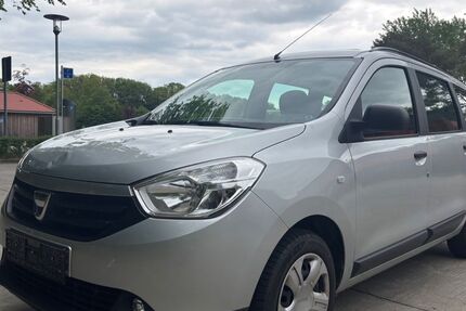 Dacia Lodgy 78.564 km 8.800 &euro; Lütjenburg 24321