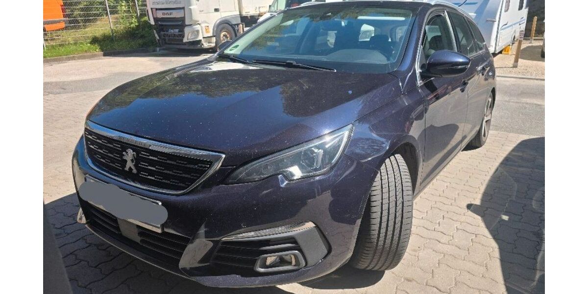 Peugeot 308 168.000 km 7.200 &euro; NEUMÜNSTER 24534