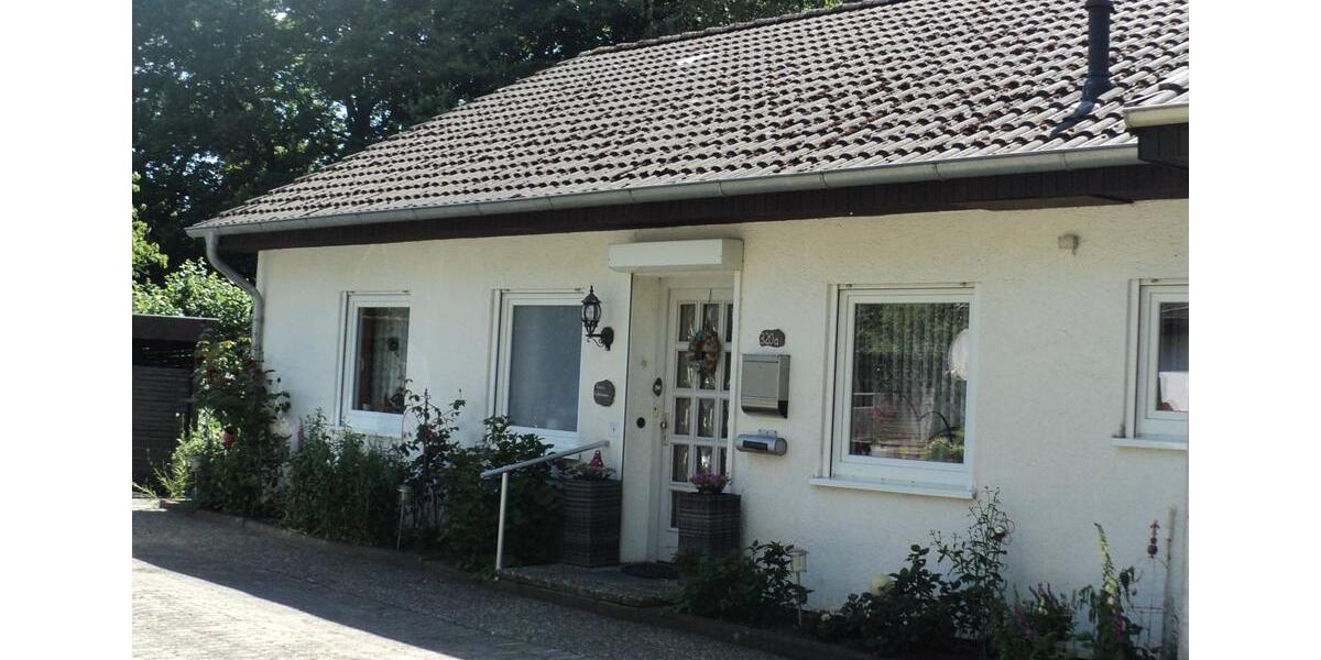 Doppelhaushälfte Neumünster Böcklersiedlung - 3 Zimmer, 84 m&sup2;, 239.000&euro; | Angebot:26917515