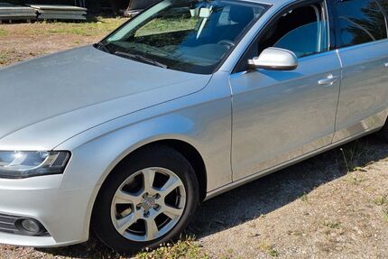 Audi A4 228.000 km 4.200 &euro; Kiel 24159