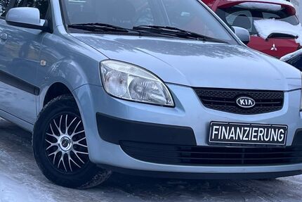Kia Rio 127.000 km 1.399 &euro; Flintbek 24220