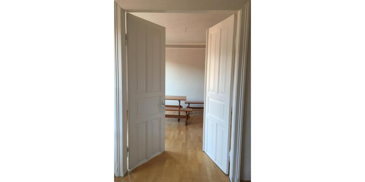 Etagenwohnung Kiel Blücherplatz - 3 Zimmer, 75 m&sup2;, 1.200&euro; | Angebot:25945723