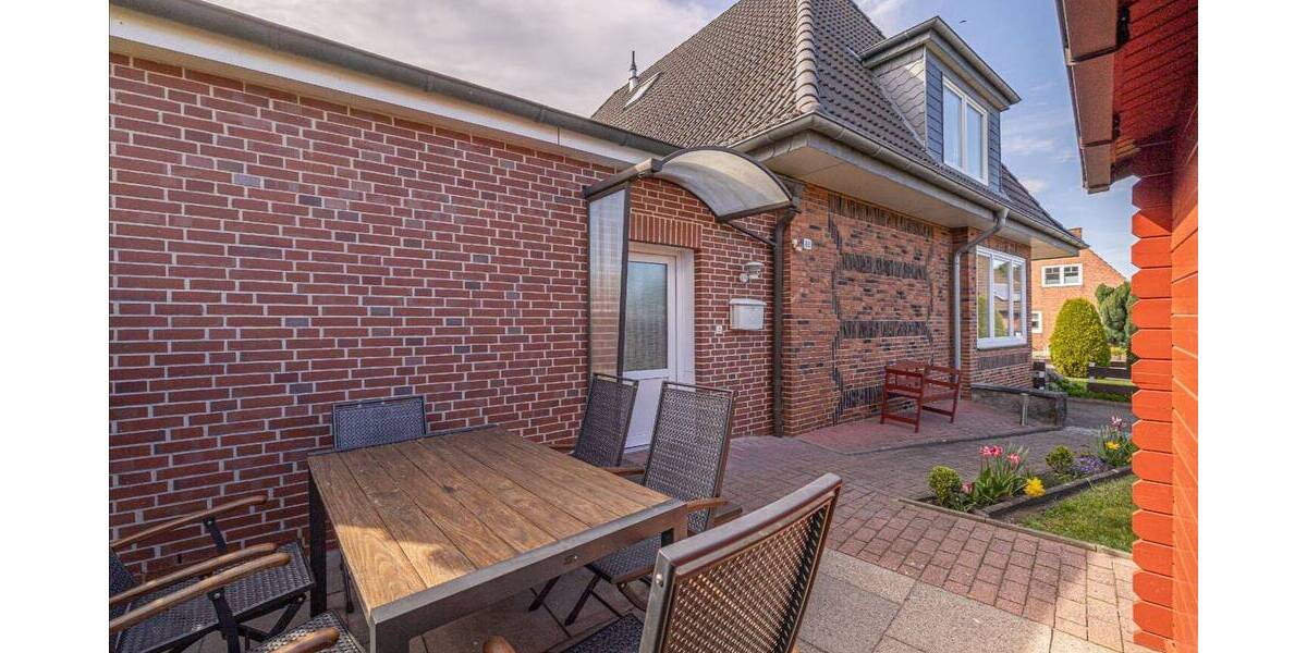 Mehrfamilienhaus, Wohnhaus Büdelsdorf - 7 Zimmer, 268 m&sup2;, 379.000&euro; | Angebot:26585387