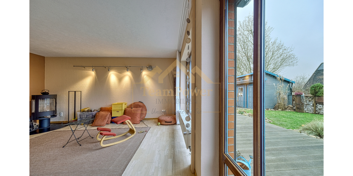 EnergieEffizienz trifft Moderne mit Wohnkomfort in Traumhafter Lage !!! - Reihenendhaus Kiel Elmschenhagen | Angebot:25365895