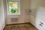 Erdgeschoßwohnung mit Balkon für Selbstgestalter ab sofort verfügbar!