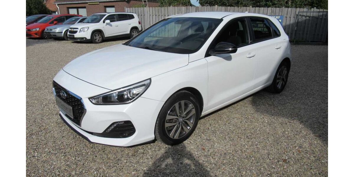 Hyundai i30 61.400 km 12.950 &euro; Gettorf 24214