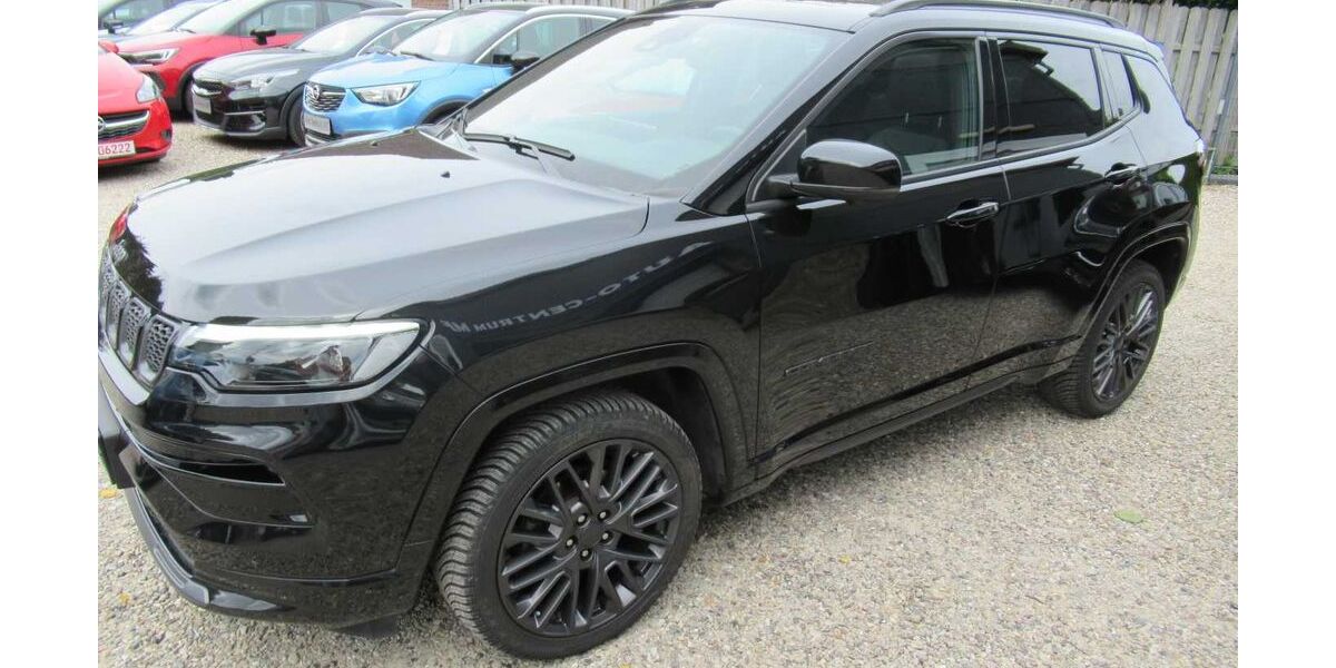 Jeep Compass 43.800 km 21.950 &euro; Gettorf 24214
