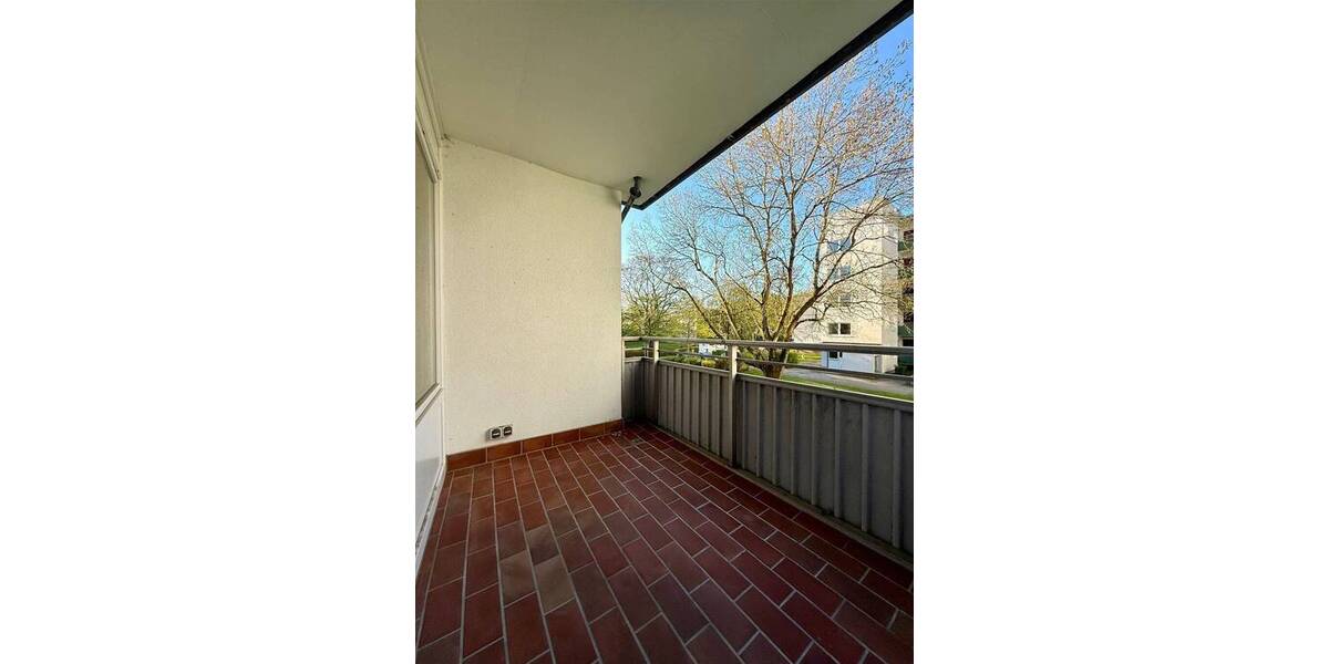 Etagenwohnung Kiel Mettenhof - 2 Zimmer, 62 m&sup2;, 125.000&euro; | Angebot:26379612