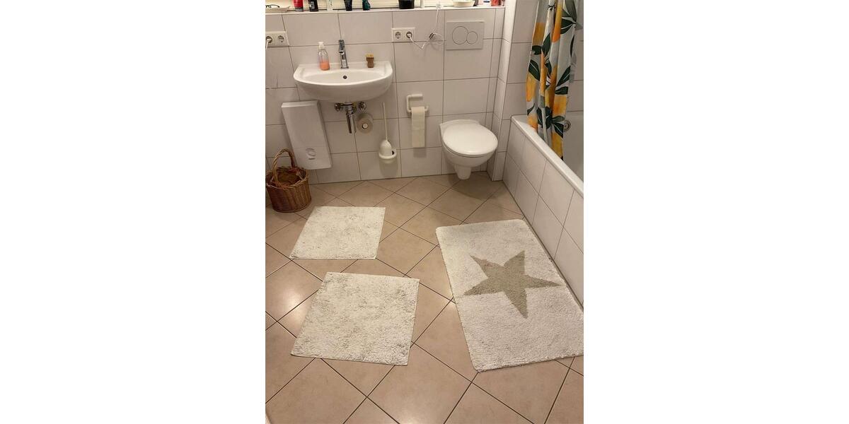 Etagenwohnung Kiel Gaarden-Ost - 3.5 Zimmer, 110 m&sup2;, 1.040&euro; | Angebot:26479625