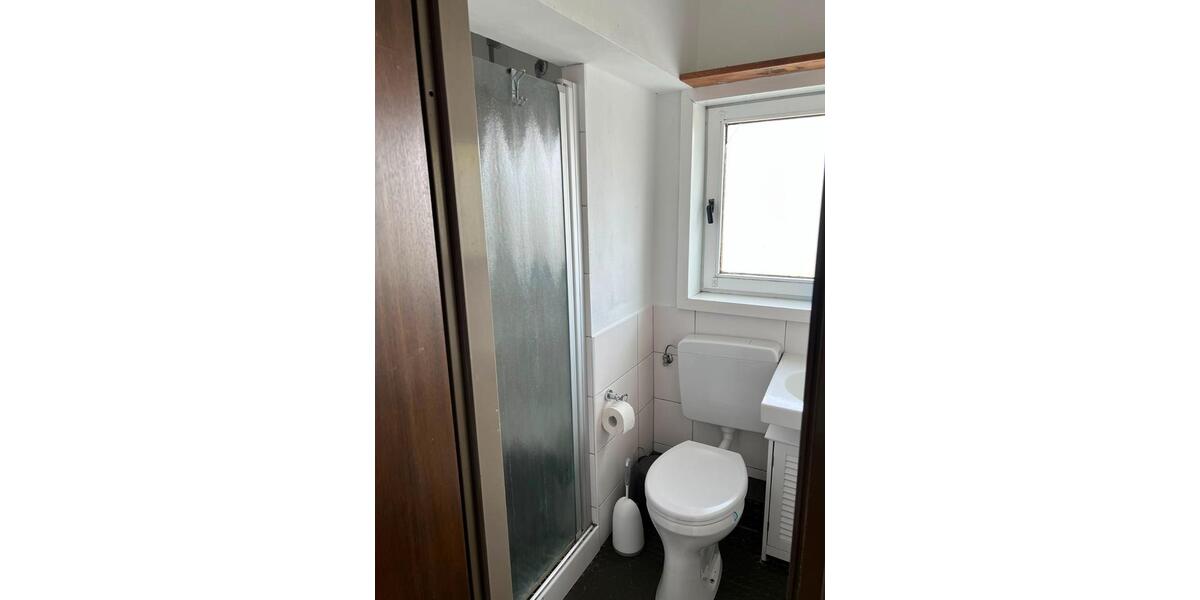 Hochparterre Kiel Wik - 1.5 Zimmer, 40 m&sup2;, 120.000&euro; | Angebot:27243321