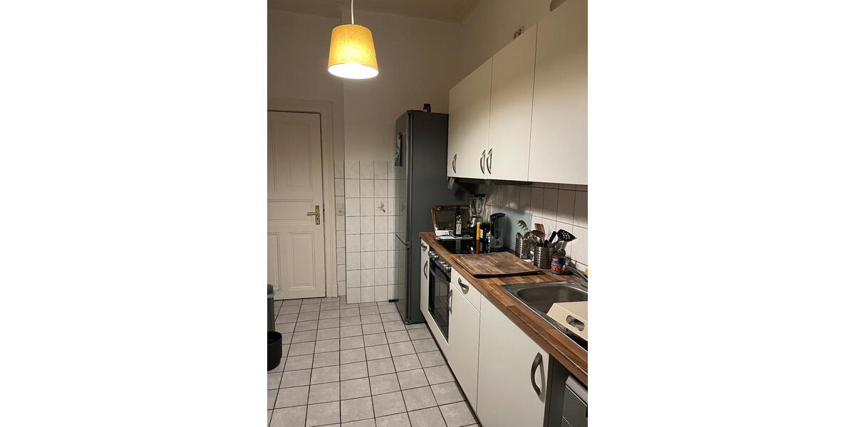 Charmante Altbauwohnung zentral in Kiel 4 zimmer