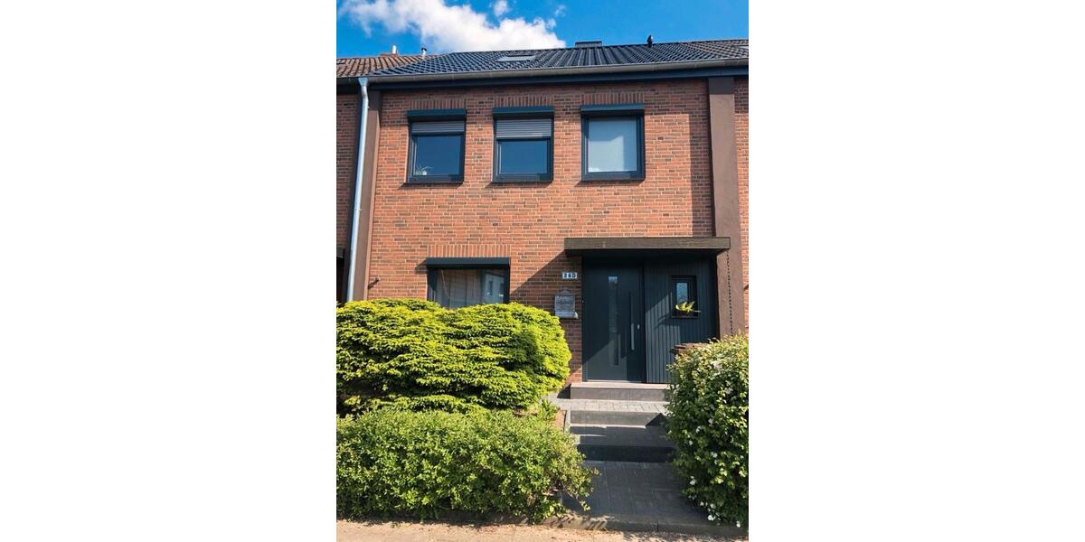 Reihenhaus Preetz - 6 Zimmer, 126 m&sup2;, 419.000&euro; | Angebot:27004425