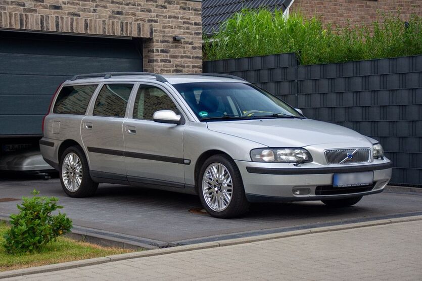 Volvo V70 268.000 km 4.275 € Laboe 24235