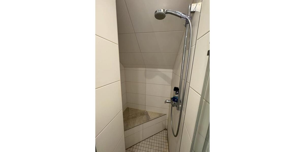 Etagenwohnung Kiel Gaarden-Ost - 3 Zimmer, 63 m&sup2;, 999&euro; | Angebot:25405796