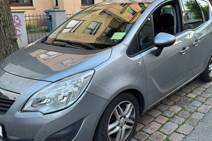 Opel Meriva 204.000 km 3.100 &euro; Neumünster 24534