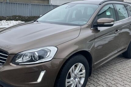 Volvo XC60 147.000 km 15.700 &euro; Kiel 24113