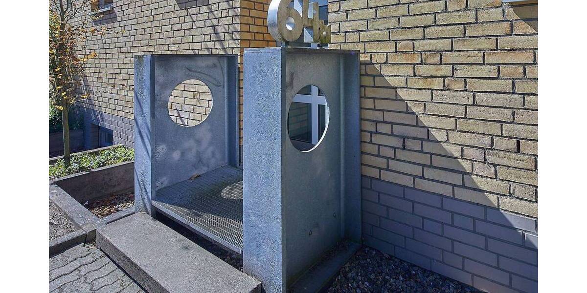 Etagenwohnung Neumünster Innenstadt - 2 Zimmer, 54 m&sup2;, 645&euro; | Angebot:26686963