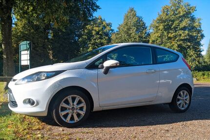 Ford Fiesta 44.000 km 6.500 &euro; Westensee 24259