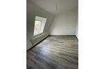 Dachgeschoßwohnung Kiel Gaarden-Ost - 2.5 Zimmer, 43 m&sup2;, 439&euro; | Angebot:26652629