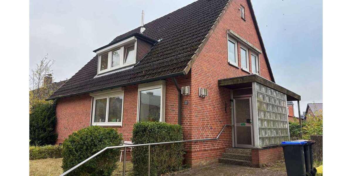 Haus zum Kaufen in Kiel 345.000 € 145 m² 5 zimmer