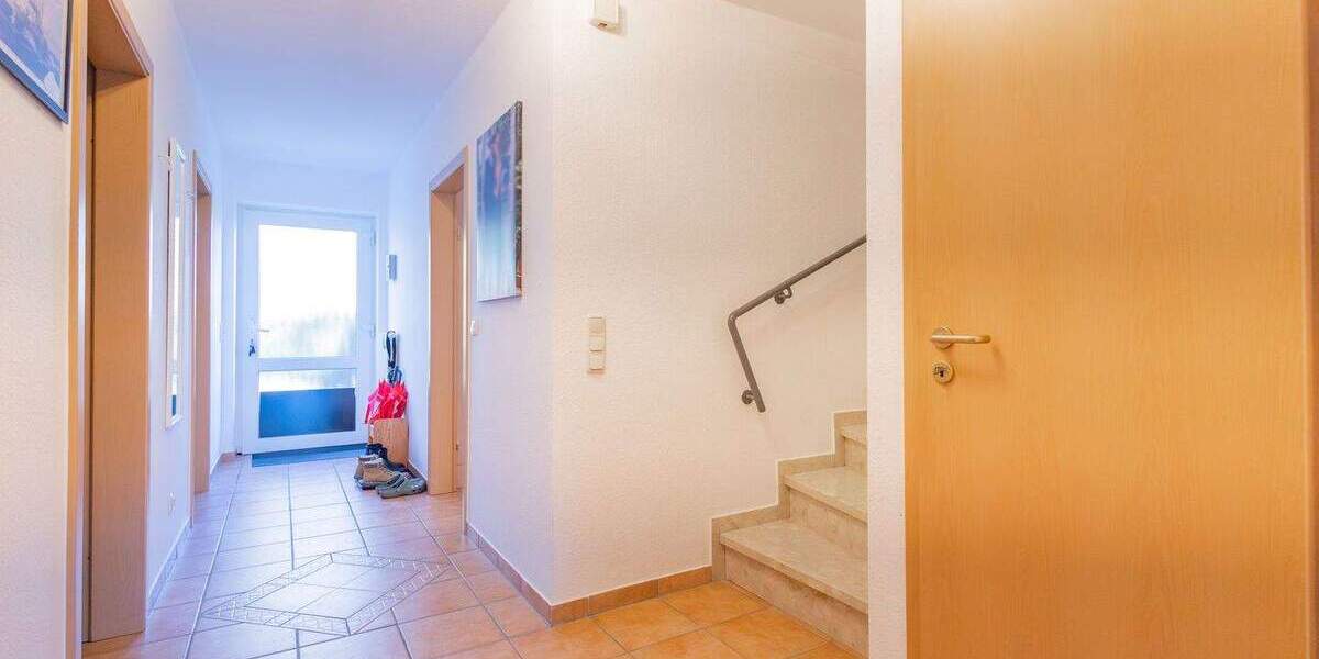 Reihenmittelhaus Osterrönfeld - 5 Zimmer, 127 m&sup2;, 284.000&euro; | Angebot:24834387