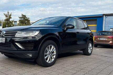 VW Touareg 177.129 km 16.300 &euro; Kiel 24113