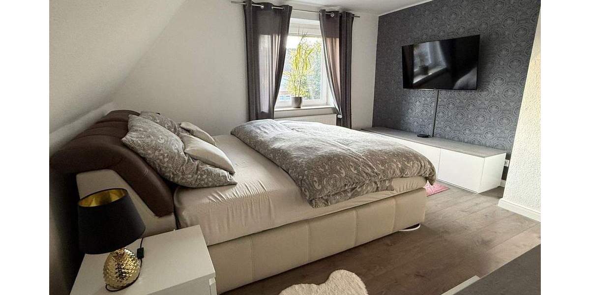 Doppelhaushälfte Neumünster Innenstadt - 5 Zimmer, 125 m&sup2;, 389.000&euro; | Angebot:25728329