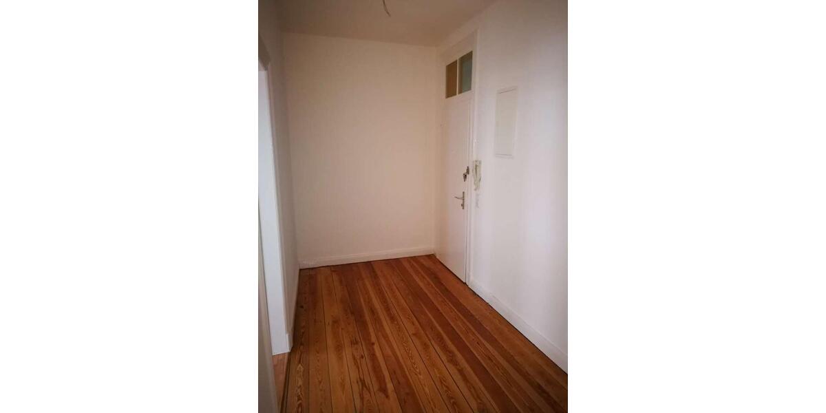Etagenwohnung Kiel Gaarden-Ost - 3.5 Zimmer, 110 m&sup2;, 1.040&euro; | Angebot:26479625