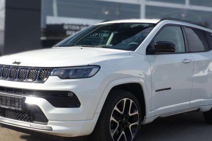 Jeep Compass 44.250 km 25.980 &euro; Neumünster 24539
