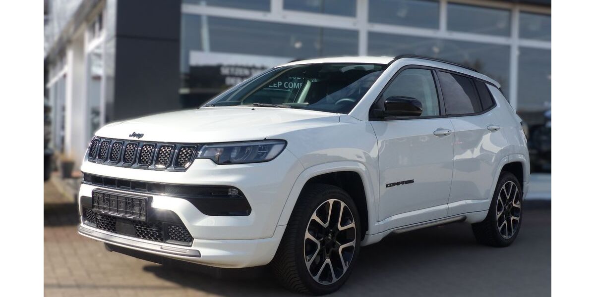 Jeep Compass 44.250 km 25.980 &euro; Neumünster 24539