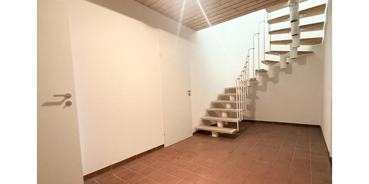 Erdgeschoßwohnung Molfsee - 4 Zimmer, 164 m&sup2;, 2.850&euro; | Angebot:24443699