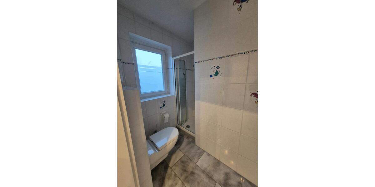 Einfamilienhaus Osterrönfeld - 10 Zimmer, 240 m&sup2;, 560.000&euro; | Angebot:25368947