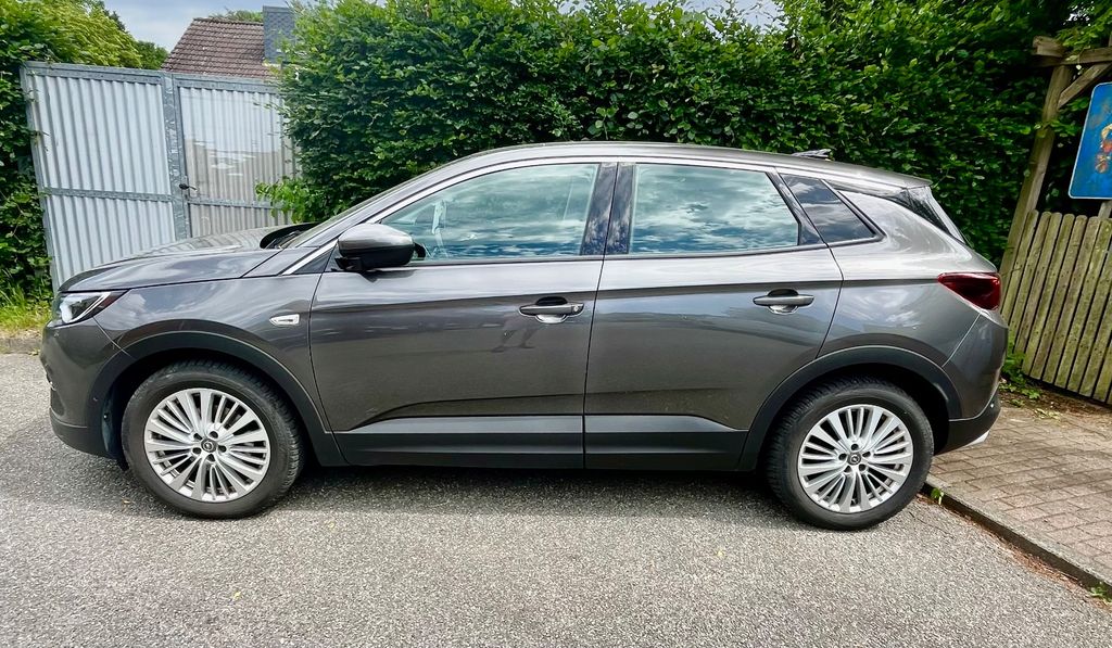 Opel Grandland (X) 62.000 km 13.500 &euro; Kiel 24145
