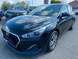 Hyundai i30 cw Trend*FunktionsP*SHZ*Klima*PDC*