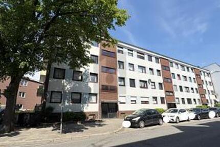 MODERNISIERT, ZENTRAL MIT SÜDBALKON - Wohnung Neumünster | Angebot:27337509