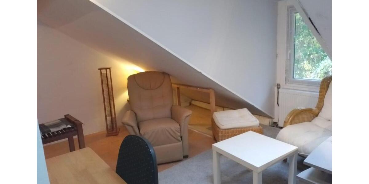 Etagenwohnung Kiel Schreventeich - 2 Zimmer, 125 m&sup2;, 650&euro; | Angebot:26042103