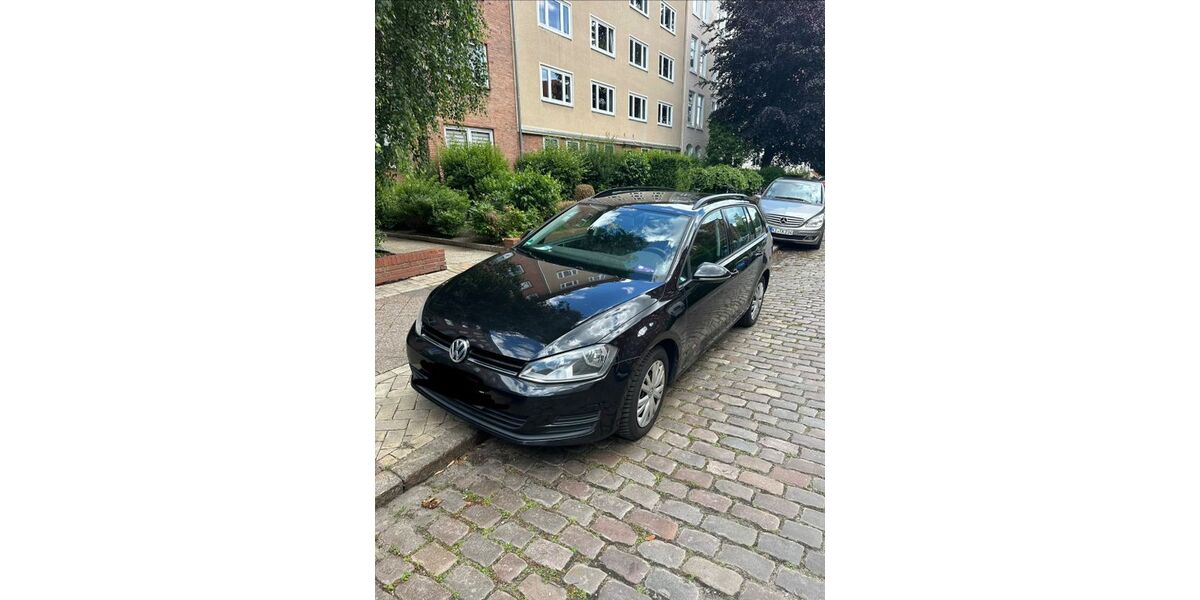 VW Golf 232.000 km 5.600 &euro; Kiel 24105