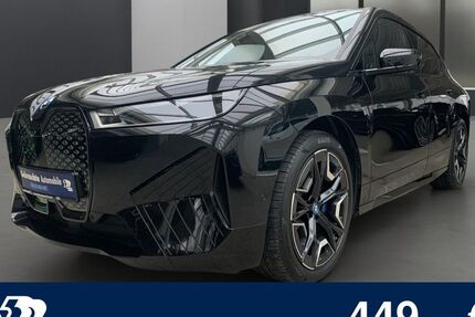BMW iX 25.878 km 47.990 € Kiel 24118