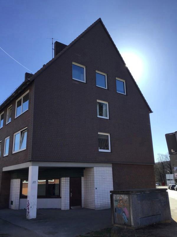 Vielseitige Gewerbefläche in interessanter Lage! zimmer