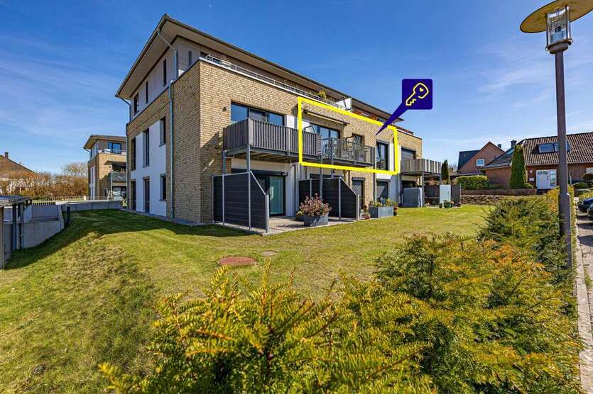 Wohnung zum Kaufen in Preetz 349.000 € 73.45 m²