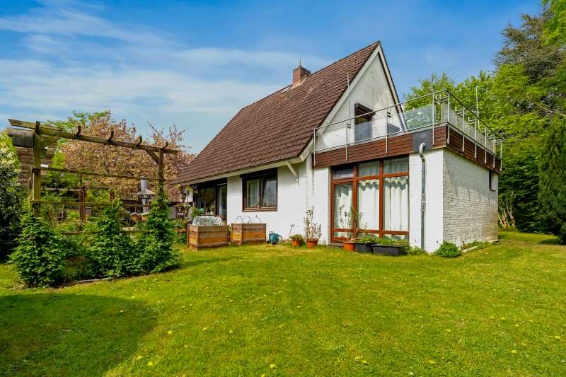 Haus zum Kaufen in Preetz 349.000 € 205.25 m²