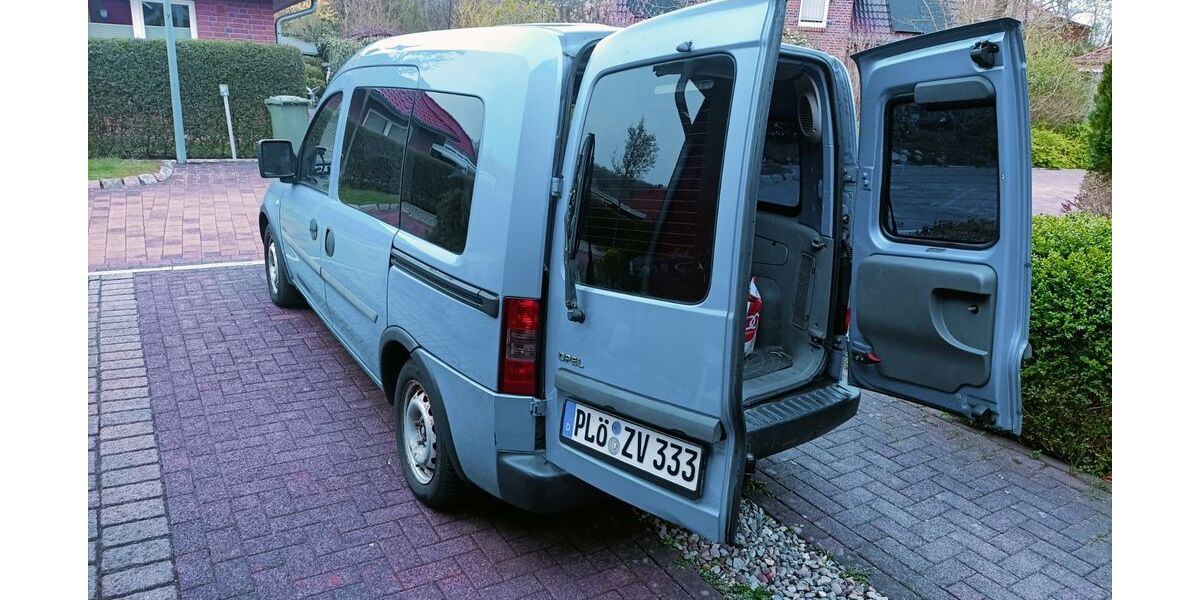 Opel Combo 263.000 km 2.000 &euro; Plön 24306