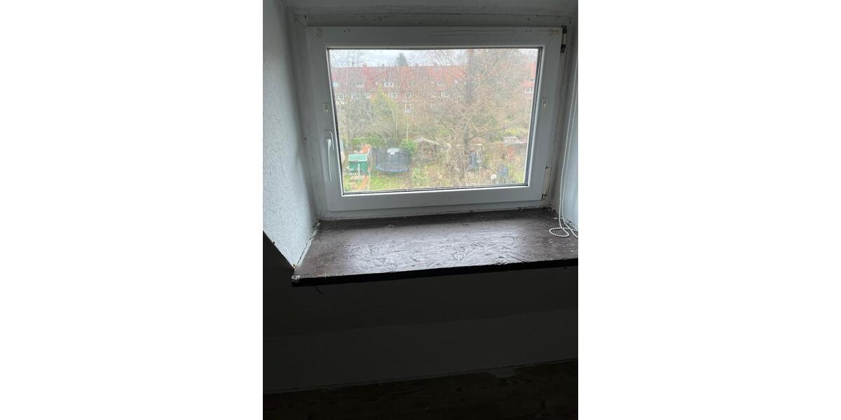 5 Z. Reihenhaus Kiel-Salzburger Str.134 Besichtigung: 14.12.2025 5 zimmer