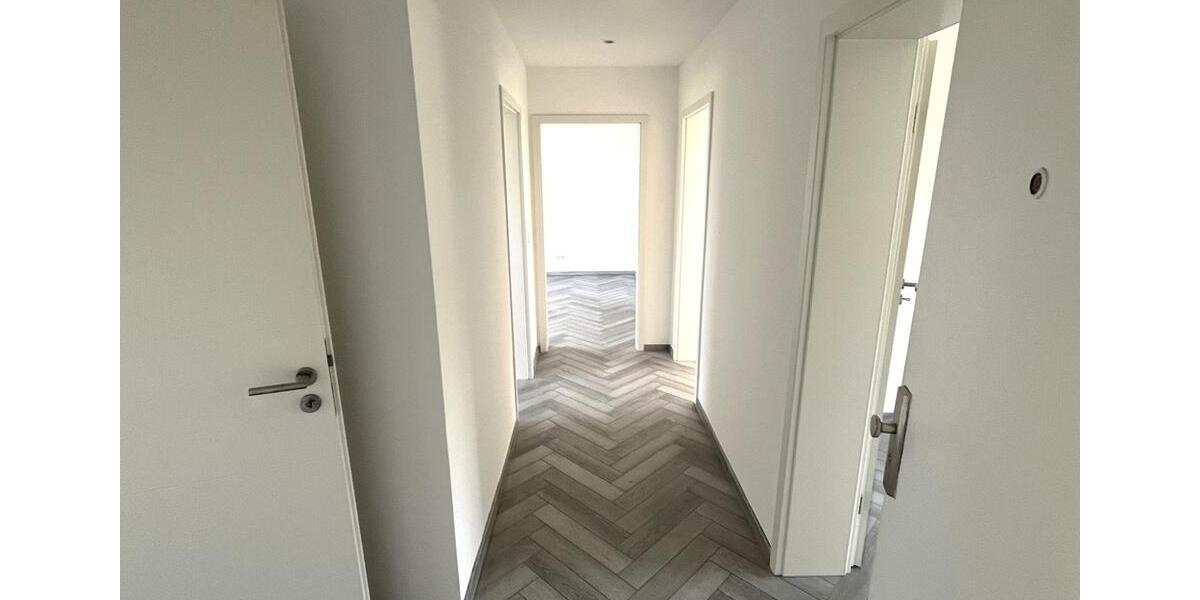 Erdgeschoßwohnung Neumünster - 3 Zimmer, 65 m&sup2;, 480&euro; | Angebot:26364277