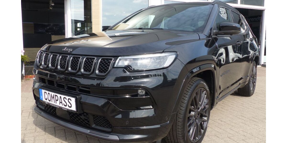 Jeep Compass 77.000 km 20.890 &euro; Neumünster 24539