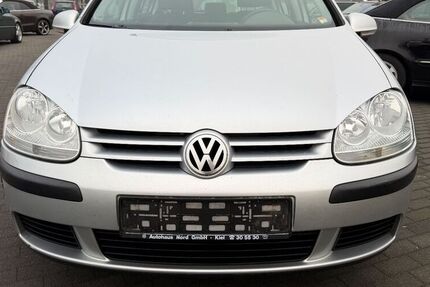 VW Golf 139.200 km 3.300 &euro; Kiel 24145