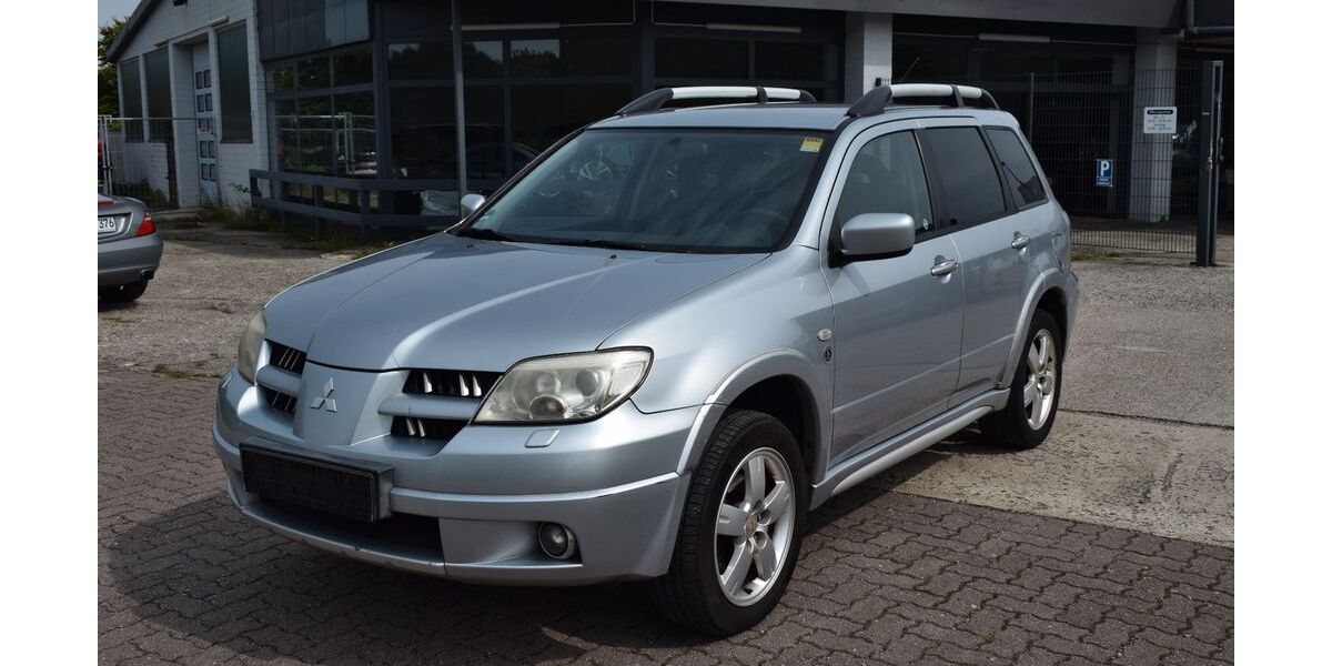 Mitsubishi Outlander 282.500 km 2.500 &euro; BLUMENTHAL 24241