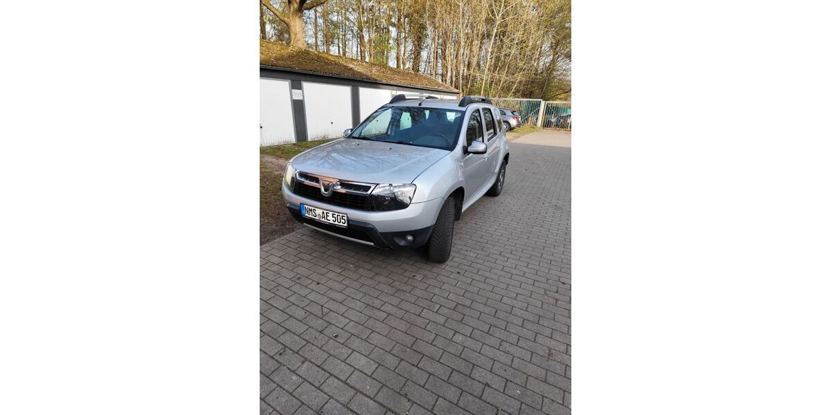 Dacia Duster 171.000 km 5.900 &euro; Neumünster 24537